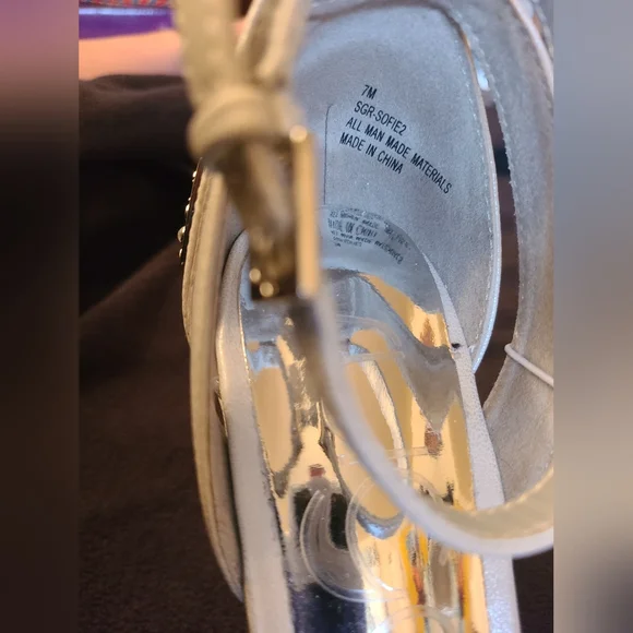 NWOT Sugar size 7 cream platform wedges - Picture 12 of 13